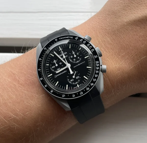 Hot Watch Wear Gummi Curved – Svart