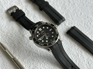 Clearance Watch Wear Gummi SMP300 – Svart